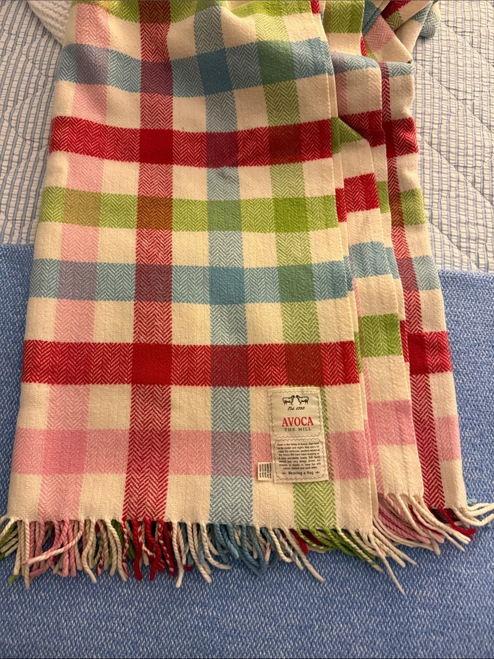 VGUC Avoca Mills Throw Blanket